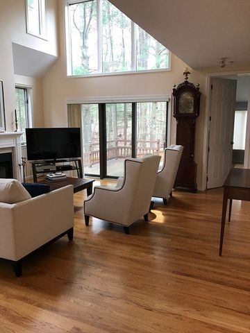 44 Cutting Cross 44, Wayland, MA 01778
