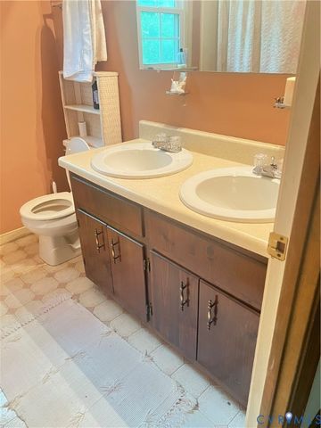 3611 Locust Ct, Quinton, VA 23141