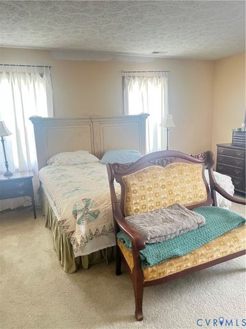 3611 Locust Ct, Quinton, VA 23141