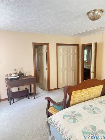 3611 Locust Ct, Quinton, VA 23141