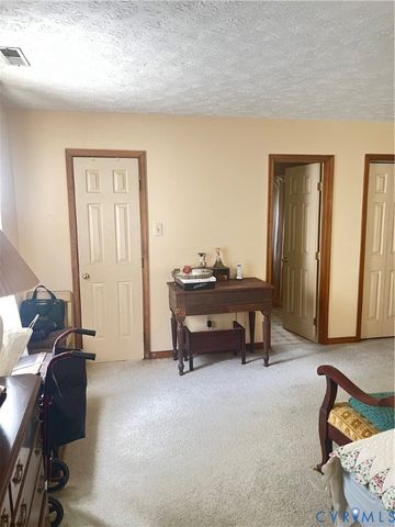 3611 Locust Ct, Quinton, VA 23141
