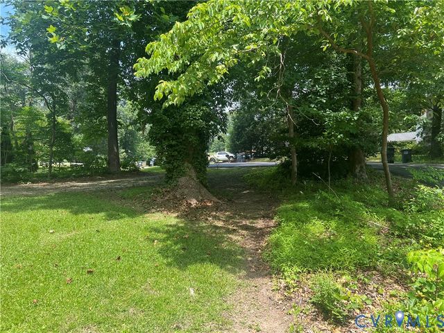 3611 Locust Ct, Quinton, VA 23141