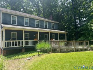 3611 Locust Ct, Quinton, VA 23141