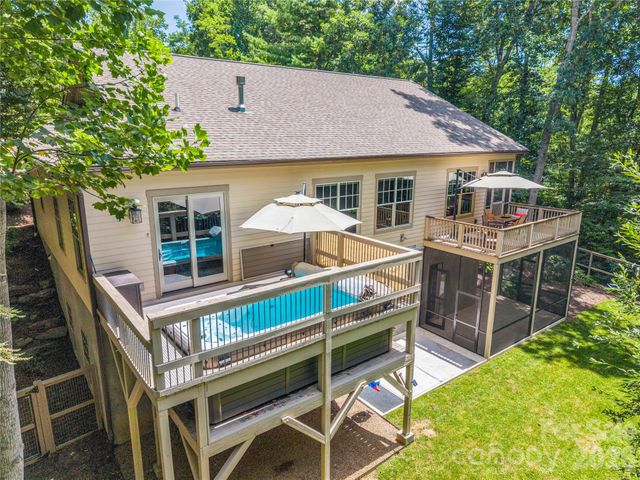 122 Cisco Road, Asheville, NC 28805