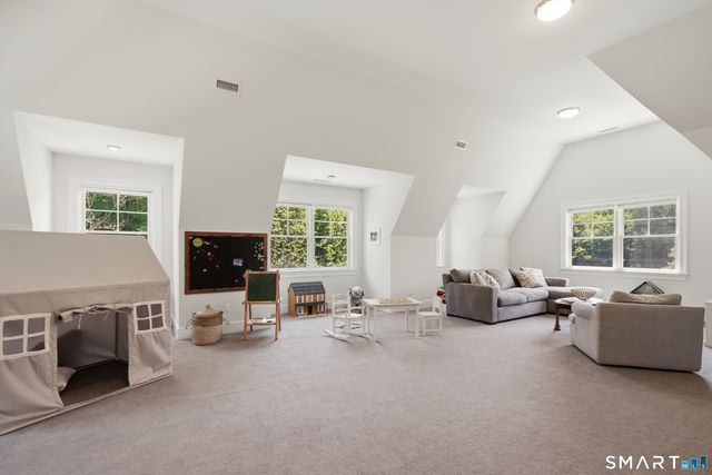 15 May Drive, Norwalk, CT 06850