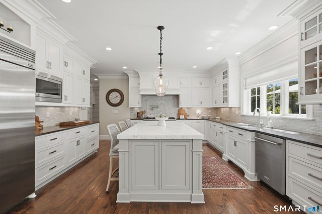 15 May Drive, Norwalk, CT 06850