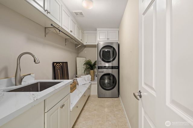18031 129th Place NE, Bothell, WA 98011