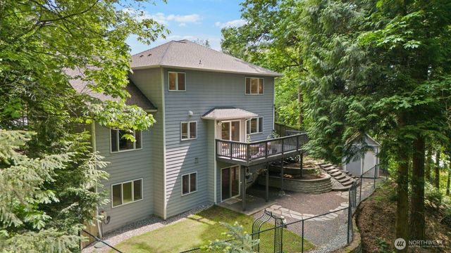 18031 129th Place NE, Bothell, WA 98011