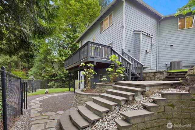 18031 129th Place NE, Bothell, WA 98011