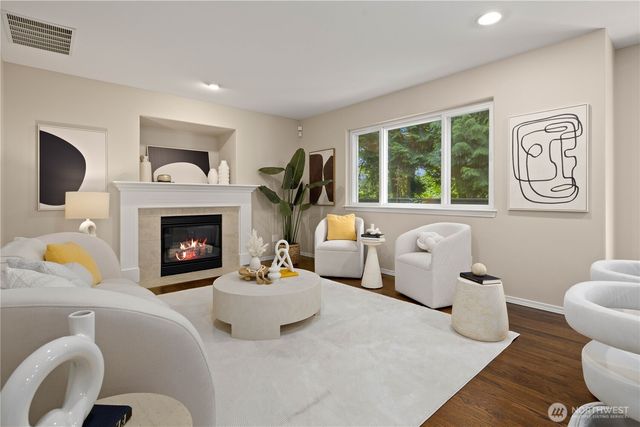 18031 129th Place NE, Bothell, WA 98011