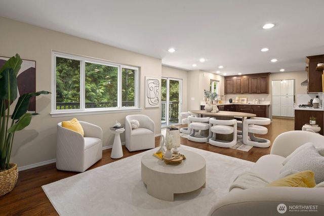18031 129th Place NE, Bothell, WA 98011