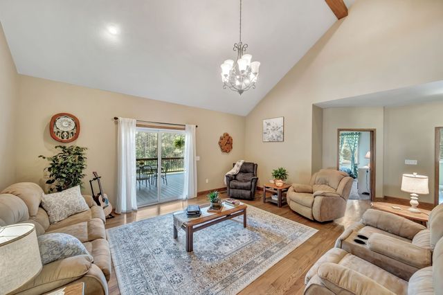 3534 Summertown Hwy, Summertown, TN 38483