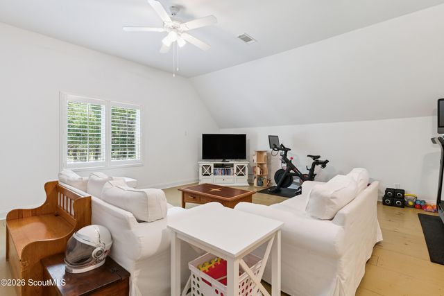209 W Point Drive, St. Simons Island, GA 31522