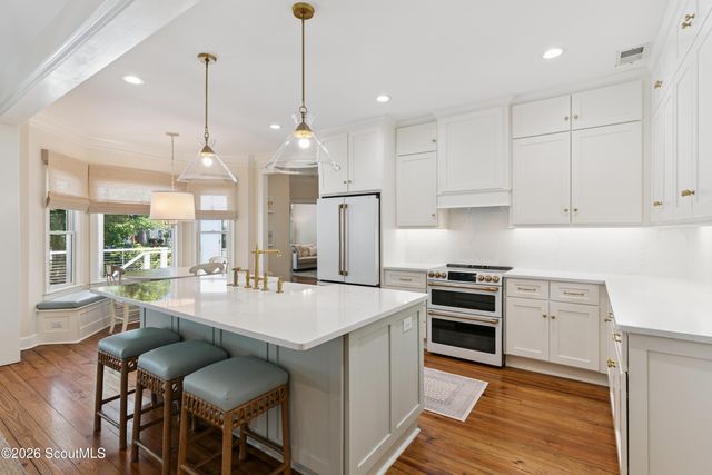 209 W Point Drive, St. Simons Island, GA 31522