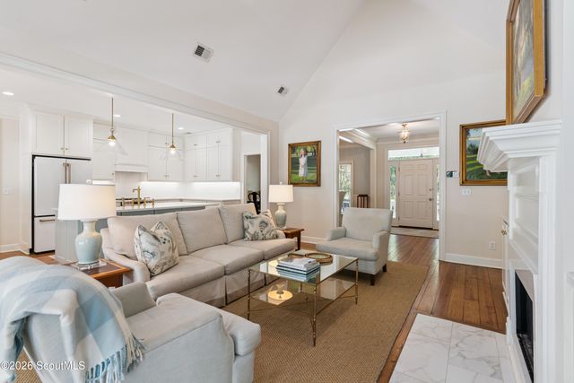 209 W Point Drive, St. Simons Island, GA 31522