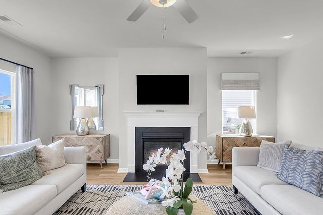 265 Clarabelle Lane, Summerville, SC 29483