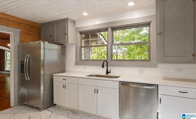 1775 BROKEN ARROW CREEK ROAD, Riverside, AL 35135