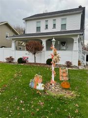 1207 N Mercer St, New Castle, PA 16105