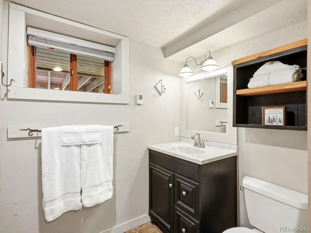 27456 Troublesome Gulch Rd, Evergreen, CO 80439
