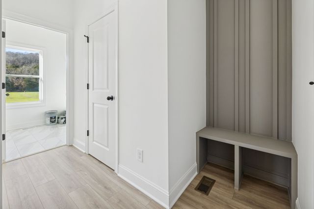 6029 Hurricane Creek Rd, Woodbury, TN 37190