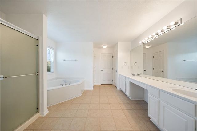 11420 S Freedom Street, Olathe, KS 66061