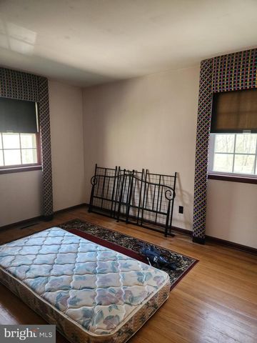 643 HICKSTOWN RD, Sicklerville, NJ 08081