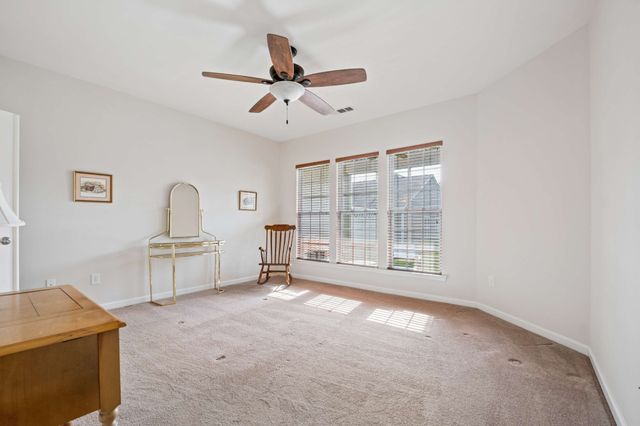 300 Blockade Ln, Mount Juliet, TN 37122