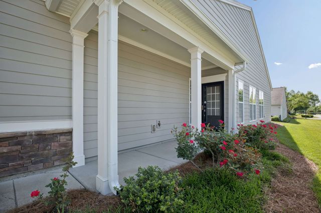 300 Blockade Ln, Mount Juliet, TN 37122