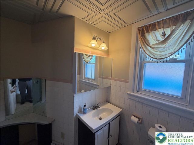 720 Keystone Avenue, Bethlehem City, PA 18018
