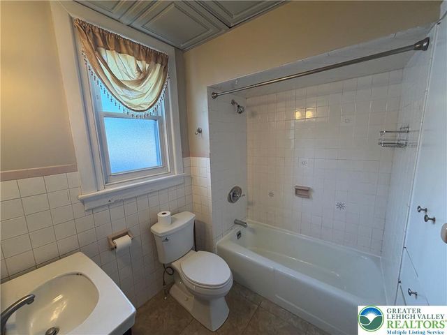 720 Keystone Avenue, Bethlehem City, PA 18018