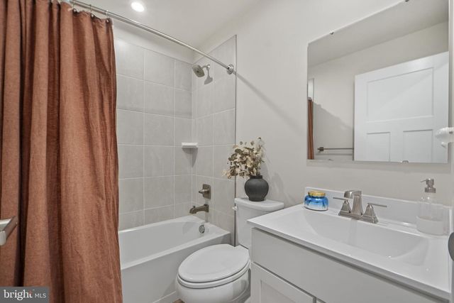 8811 SYBIL LN, Upper Marlboro, MD 20772