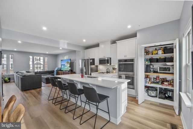 8811 SYBIL LN, Upper Marlboro, MD 20772