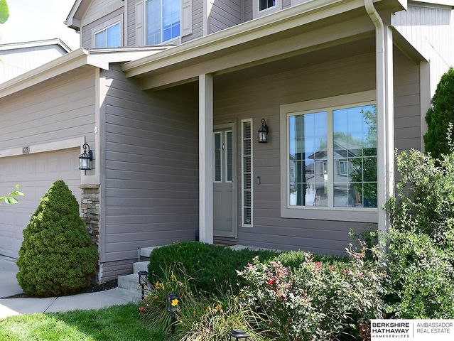 8215 S 190 Avenue, Omaha, NE 68136
