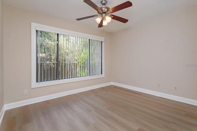 5303 INDIAN CREEK DRIVE D, Orlando, FL 32811