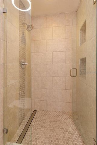 5303 INDIAN CREEK DRIVE D, Orlando, FL 32811