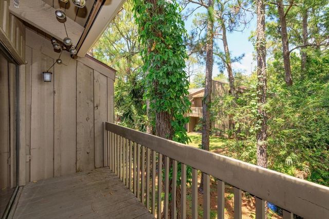5303 INDIAN CREEK DRIVE D, Orlando, FL 32811
