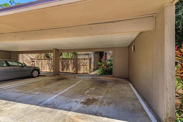5303 INDIAN CREEK DRIVE D, Orlando, FL 32811