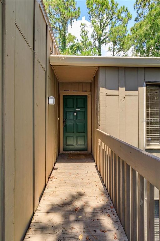 5303 INDIAN CREEK DRIVE D, Orlando, FL 32811