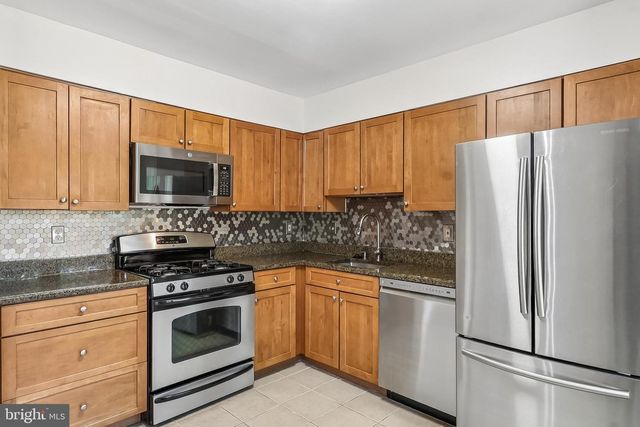 10617 PINE HAVEN TER, North Bethesda, MD 20852