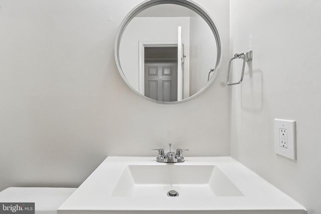 10617 PINE HAVEN TER, North Bethesda, MD 20852