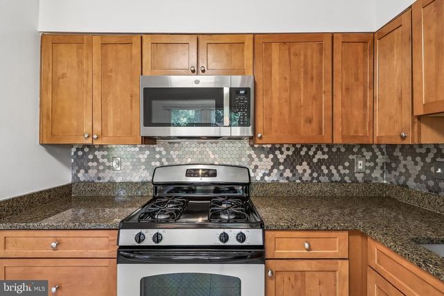 10617 PINE HAVEN TER, North Bethesda, MD 20852
