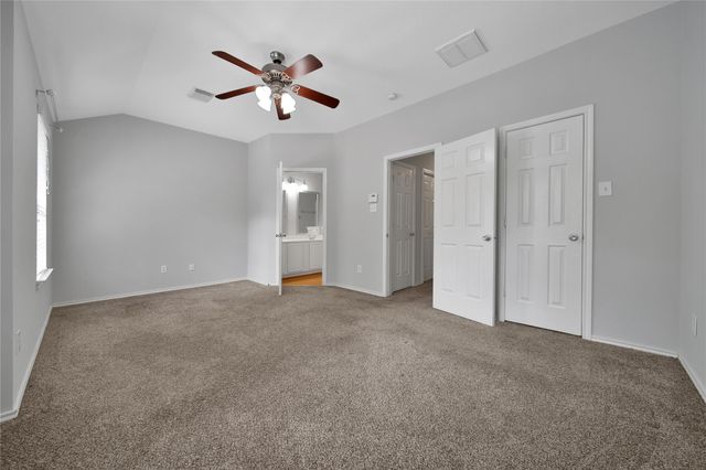 26 N Walden Elms Circle, The Woodlands, TX 77382