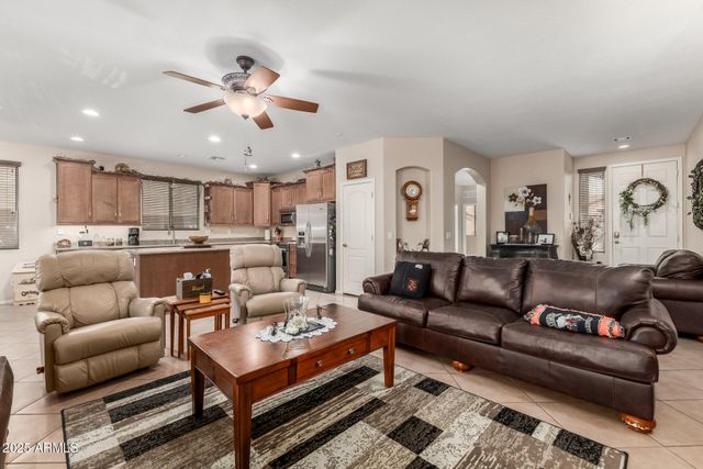 11921 W MONROE Street, Avondale, AZ 85323