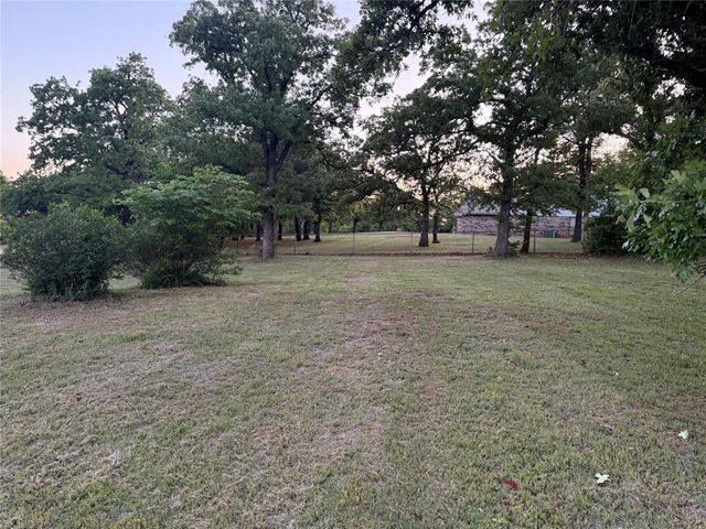 10713 N Chisholm Trail Boulevard, Edmond, OK 73025