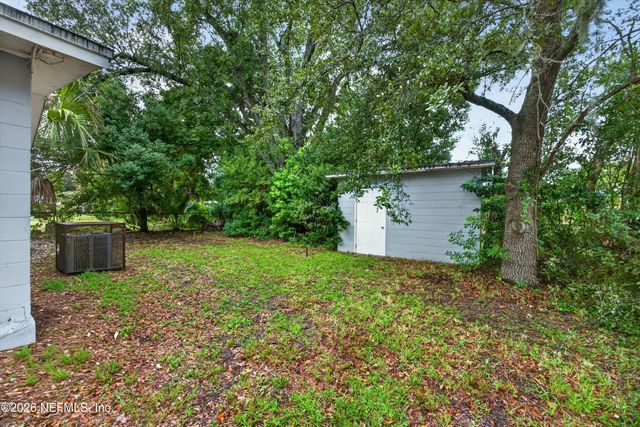 4030 LEONARD Circle E, Jacksonville, FL 32209