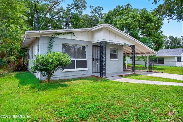 4030 LEONARD Circle E, Jacksonville, FL 32209