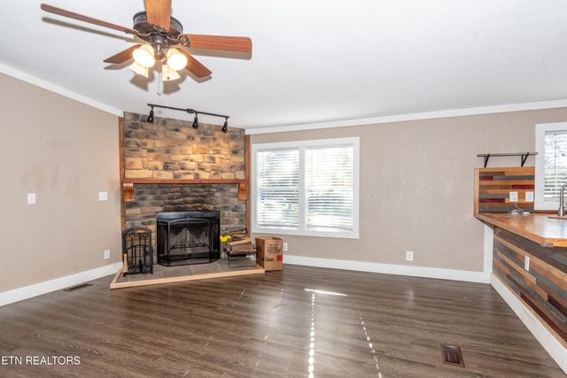 1221 Mountain View Circle, Maryville, TN 37801