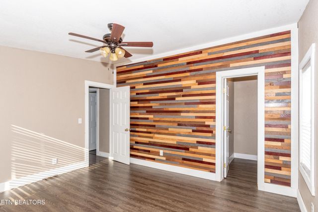 1221 Mountain View Circle, Maryville, TN 37801