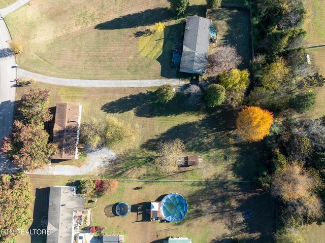 1221 Mountain View Circle, Maryville, TN 37801