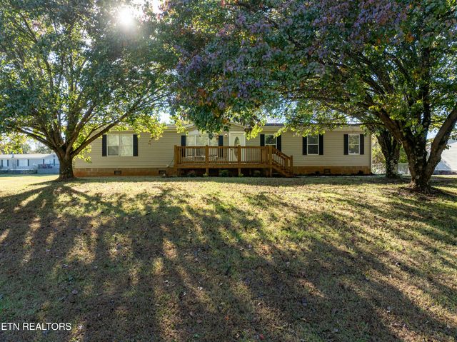 1221 Mountain View Circle, Maryville, TN 37801